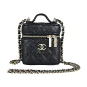 CHANEL金字雙C LOGO菱格搭荔枝紋設計牛皮拉鍊鏈袋手提斜背包(黑)
