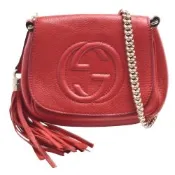 GUCCI 經典SOHO系列大LOGO流蘇吊飾小牛皮流蘇斜背馬鞍包(紅色)
