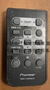 二手 PIONEER 原廠:QXE1047 車內音響遙控器(狀況如圖當銷帳零件品