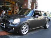 類OZ FUTURA樣式鋁圈17吋前後配鋁圈四孔100 mini one clubman cooper s convertible carbrio