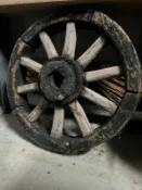 早期 牛車輪 風化