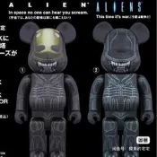 Bearbrick 400% 異形壹對 拆擺 壹直櫃中擺放 保證正品