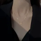 銀色輕奢時尚日月相連項鍊女 ins小衆輕奢高級感氣質鎖骨鏈 項鍊 項鍊女 長項鍊 鈦鋼項鍊 女生項鍊