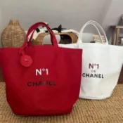 ⛅️鋆綺🌤  香港代購 😘CHANEL 香奈兒 1號山茶花手提袋 厚磅帆布 托特包 VVIP 限量款禮品 帆布袋 環保袋