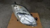 YARIS RS版 10 11 12 13年  HID型式  極新 正廠 右大燈殼