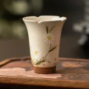 全球選品1館 生活百貨 手繪菊韻聞香杯個人專用功夫茶杯主人杯家用喝茶杯陶瓷品茗杯茶盞