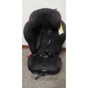 Combi 名牌 價格又低 成長型 汽車安全座椅0-7歲 名牌 價格又低 好好把握  直購價2390