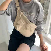 (店+)【MoonDy】女生包包 包包 包包女韓版 月亮包 斜背包女 學生包包 尼龍包包 側背小包 餃子包 側背包女