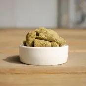 (店+)龜室 陸龜飼料 挑嘴龜專用 草食飼料 水果飼料 蘇卡達豹龜赫曼飼料 挑食配方 幼龜 象龜 蜥蜴櫻桃紅腿亞達