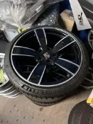 24 PORSCHE 718 正原廠選配鋁圈 前後配 20吋10.5j ET47 20吋8.5j ET57 BBS德國製