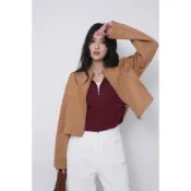 (店+)【Merite】絨皮條紋拼接圓領短版外套 女生休閒外套軟皮革 咖現貨百貨專櫃女裝 新光三越南西一館B1/站前2F門市歡迎試穿
