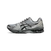 (店+)【asics 亞瑟士】1203A706-020 URBAN RESEARCH x ASICS Gel-Kayano 14 舒適百搭 液態銀 低幫 生活休閒鞋 男女同款 銀黑色