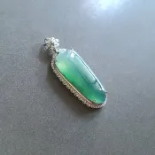 天然緬甸翡翠罕有色系福瓜吊墜 | 通體18k真金真鑽鑲嵌 | 玉器