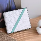 【Michael Kors】COOPER 經典MK LOGO印花拼接斜線8卡對折短夾(白/湖綠)