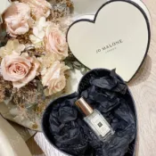限量限定【Jo Malone】苦橙 胭紅玫瑰 罌粟與大麥 英國橡樹與榛果 英國梨 牡丹 藍風鈴 黑莓 9ml 愛心 禮盒