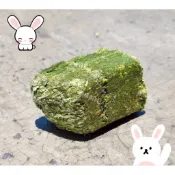 勝輝飼料-苜蓿草磚（$42/公斤）兔子天竺鼠龍貓可食用