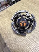 現貨袋裝) 全新 正版 戰鬥陀螺 鋼鐵奇兵/ 重裝黑騎士 AD145WD