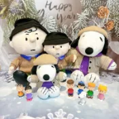 現貨 日本直送 USJ 環球影城 限定 SNOOPY 史努比 查理 秋季 冬季 冬裝 帽T 毛帽 吊飾 娃娃