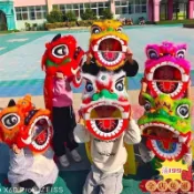 🌟免運出貨🌟塑料兒童舞獅子道具套裝 舞獅頭鼓2-14嵗幼兒園錶演小獅頭玩具6寸 獅子頭 舞龍舞獅 醒獅 演出fv