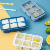 【現貨】繽紛矽膠自製含蓋冰塊盒 製冰盒 冰塊盒 矽膠冰塊盒 自製冰塊盒 夏日必備  ☆杯盤囊集軟裝家居選物