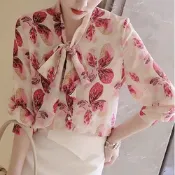 【LANNI 藍尼】現+預 領巾花瓣舒適雪紡上衣(女裝/長袖/T恤/休閒)