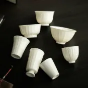 全球選品1館 生活百貨 定窯白大號主人杯單杯品茗杯浮雕手工陶瓷聞香杯功夫茶杯喝茶小杯