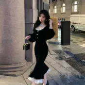 【點心喵】秋冬女裝 冬天女裝 小香風女裝 高級感女裝 韓國女裝 高級復古絲絨長袖連衣裙女秋冬新款氣質溫婉顯瘦小黑裙魚尾裙