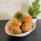 台灣古早味八寶丸，皮脆多汁，鬆軟好吃，一顆接一顆完全停不下來，便宜划算 #八寶丸 #貢丸 #獅子頭 #台灣豬 #豬肉