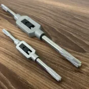 批發價🌈 2分 4分 1吋 絲攻板手 一字型 螺絲攻板手 攻牙板手 攻牙器 台灣 1/2 1/4 1“