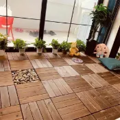 港灣小站 【碳化防腐】木地板 戶外地板 陽臺地板 庭院地板 露臺地板 花園地板 拼接木地板 實木地板 防黴防蟲 耐磨耐曬 輕鬆DIY鋪設