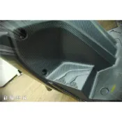 彩貼藝匠 雷霆Racing S 125／S 150（通用）前踏板貼（一對）卡夢 仿真鍛造碳纖維 車膜 貼紙 防刮 遮傷