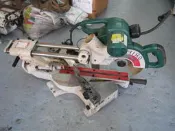 中古/二手 雙軌多角度切斷機-雙邊傾斜-日立- C8FSH -投射燈亮紅外線不亮-日本外匯機 I#144