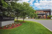 【奧丁丁揪你】麻薩諸塞州 雷納姆 Courtyard Boston Raynham