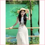 【洋裝】法式波西米亞風斜肩白色洋裝 夏季海邊度假露腰鏤空長裙 A字裙 純色氛圍感氣質名媛 露背設計 度假風長裙
