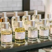 正品分裝試香Le Labo 香水實驗室 33檀香木 22佛手柑 31玫瑰 29紅茶 10東京癒創木 中性淡香水 分裝試香