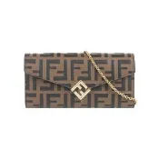 【FENDI 芬迪】FF Diamonds 浮雕小牛皮鍊帶WOC(棕色)