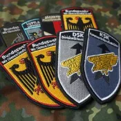 【小七新品】德軍公發原品軍迷戰術刺繡臂章肩章魔術貼parka配飾紀念章士氣章