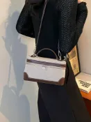 全球選品1館 生活百貨 帆布小包包女2025超火新款韓版時尚單肩斜後背包休閒百搭方形水桶包