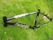 英國萊禮 RALEIGN AXT 9.0 最新款登山越野 SC 鈧合金車架
