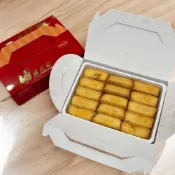 (店+)【小潘鳳梨酥】小潘鳳凰酥有鹹蛋黃-裸裝15入x2盒附提袋(板橋人氣名產)