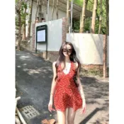 【臺灣出貨】紅色碎花露背v領掛脖連衣裙 夏季修身雪紡裙子 設計感收腰a字短裙 韓系洋裝 女裝洋裝 洋裝 女洋裝 大碼洋裝