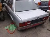 E30零件車BMW318拆賣..全車拆賣..也有各式零件車