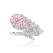 【AURORA 歐羅拉】GIA 30分水滴形 梨形天然粉紅鑽石18K金鑽戒 天使羽翼(Faint Pink)