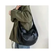 (店+)新品 含發票 餃子包大容量男士機車騎行包潮牌個性斜挎包單肩斜背包健身包休閑