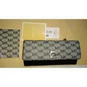 正品不必買假貨全新經典MK(MICHAEL KORS EST 1981 金LOGO防刮皮革長夾米白/駝咖內裡皮夾