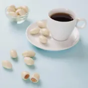 (店+)【巧克力澐莊】巧克力杏仁豆(白巧克力/70%玫瑰鹽黑巧克力/抹茶巧克力/草莓巧克力) 100g/180g
