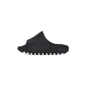 (店+)【adidas 愛迪達】HQ4115 中小童 adidas originals Yeezy Slide 舒適輕便 橡膠 防滑耐磨兒童戶外拖鞋 黑色