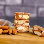 鄭月虹菓物 【海森食品】巧克力牛軋糖 手工牛軋糖 綜合牛軋糖 每顆單一包裝 杏仁與低溫乾燥烘製果乾 海藻糖 海森 牛軋糖 送禮