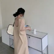 【洋裝】大碼長款連衣裙女設計感小衆露背T恤裙長裙2026夏季新款氣質裙子小可愛 度假風 精緻女孩 女裝