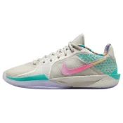 (店+)【NIKE 耐吉】HQ1846-001 TITAN x Nike Sabrina 2 舒適耐用 防滑耐磨 低幫 籃球鞋 女款 米色